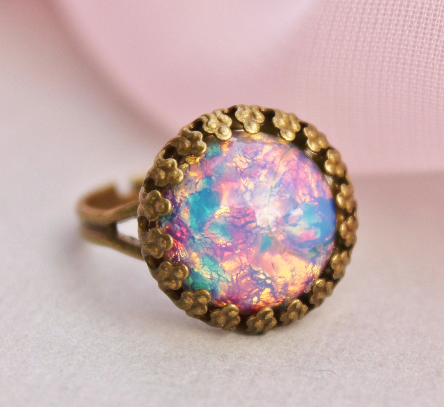 Buying Opal Jewellery